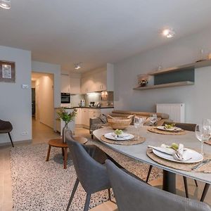 Huswell - Comfortable 2 Bedroom Apartment With Sea-View